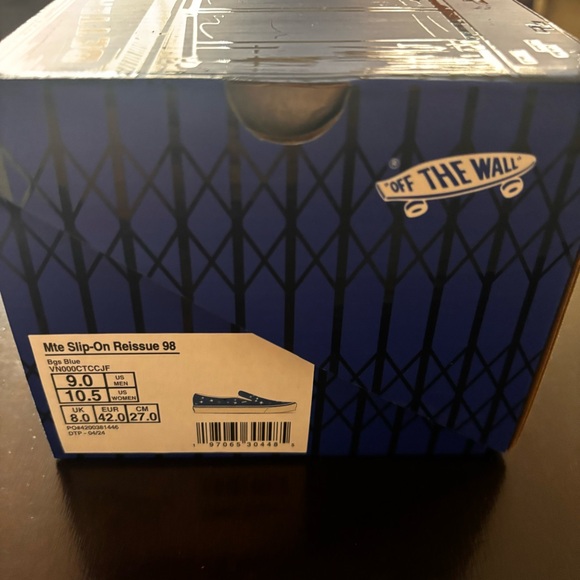 VANS x AOI INDUSTRIES x BETTER GIFT SHOP Glow in the Dark Vans Men’s 9 Wmns 10.5 - Picture 4 of 13